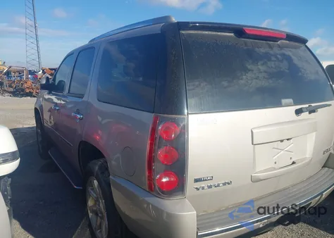2009 GMC Yukon Denali from USA, damaged, VIN 1GKFK03269R176520